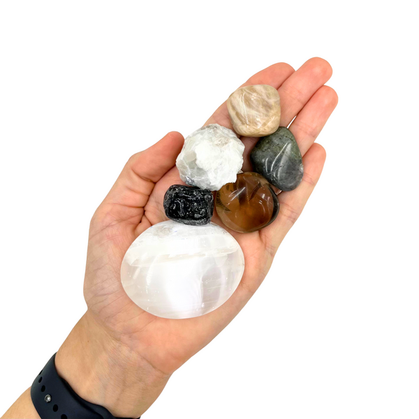 moon-magic-crystals-gift-selenite-healing-stones