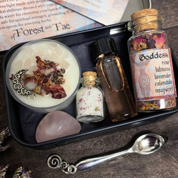 goddess_miniature_altar_pink_rose_crystal_candle